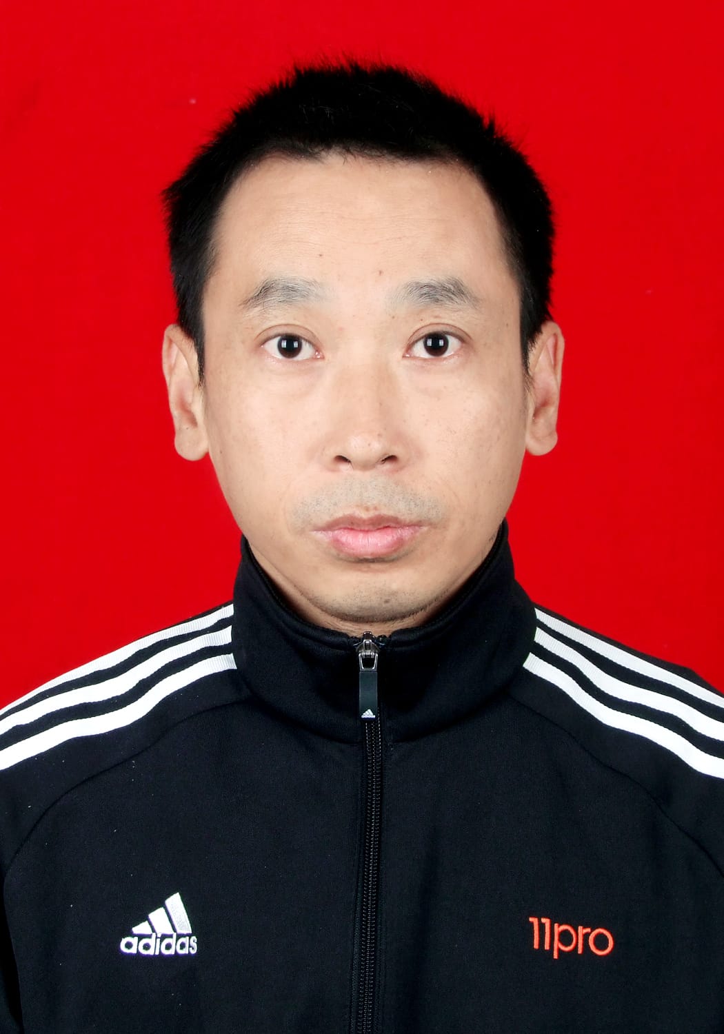 Zhiang Zhou